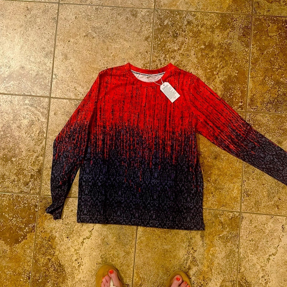 Soft colorful long sleeve T-shirt
